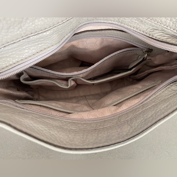 Michael Kors Bag - Picture 3 of 12